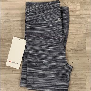 Lululemon Align HR Crop 21” Cross Waist